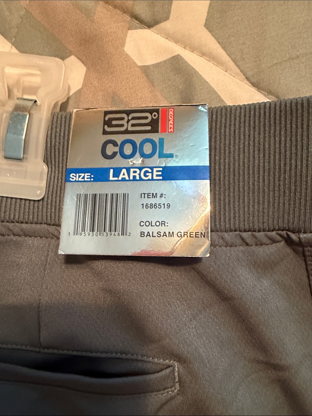 32 Degrees Stretch Knit Pants in Sage Green
